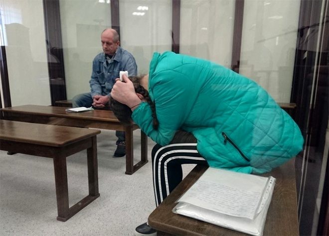 Sərxoş cütlük 8 aylıq uşağın başını kəsdi - FOTOLAR